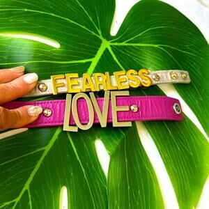 BCBGENERATION Bracelet LOVE and FEARLESS Statement Bracelets